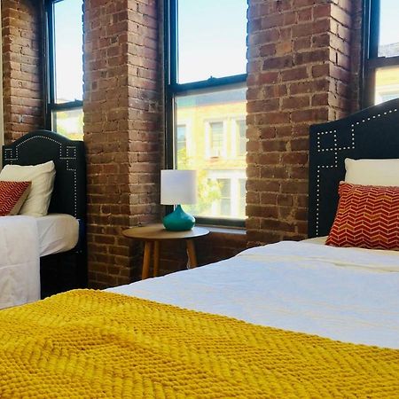 Two Bedroom Harlem Apartment Нью-Йорк Екстер'єр фото