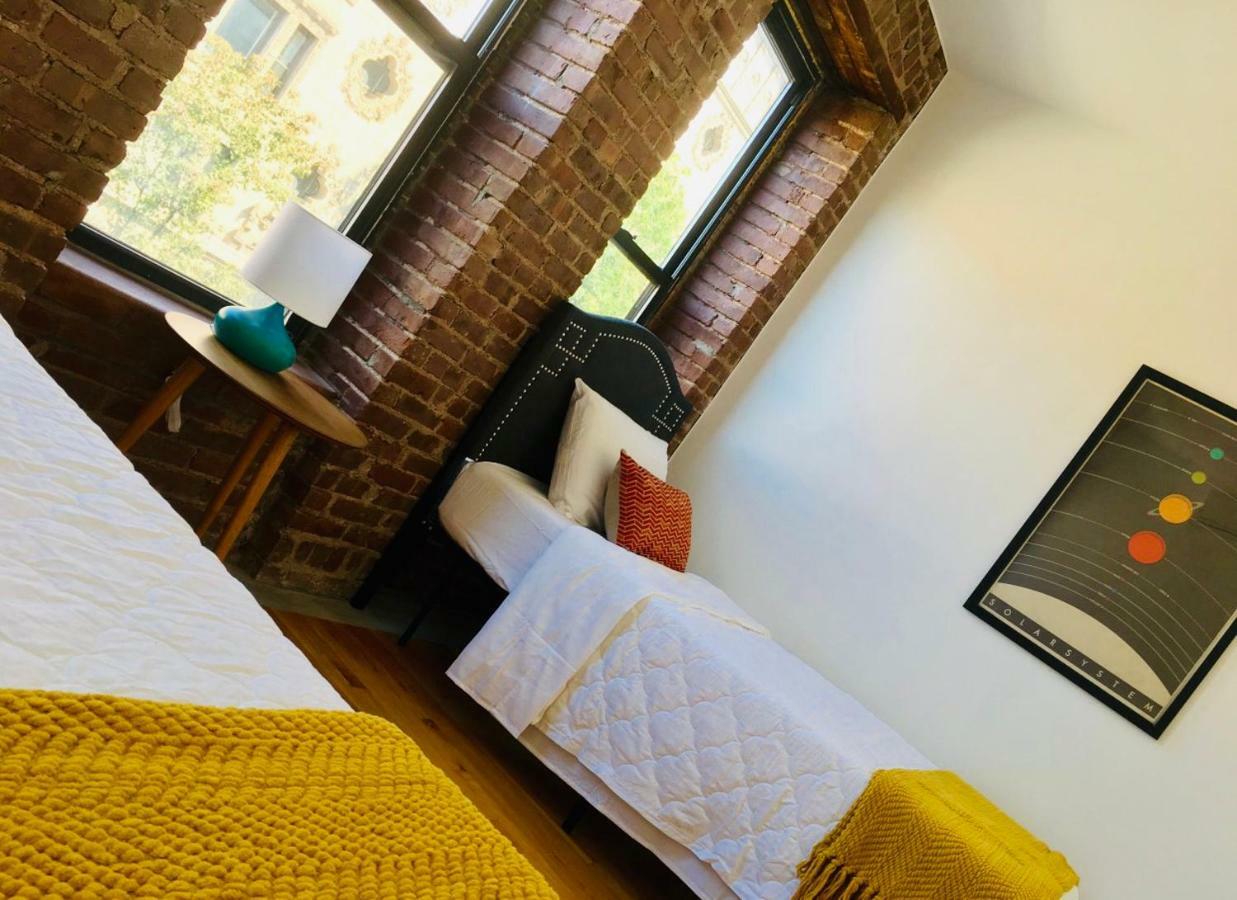 Two Bedroom Harlem Apartment Нью-Йорк Екстер'єр фото
